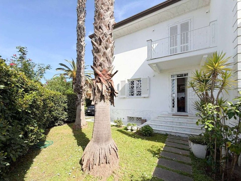 Villa i Camaiore, Lucca - bilde 1