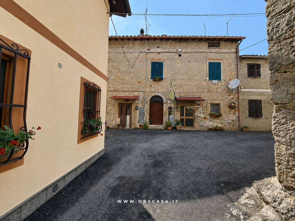 Leilighet i Canale Monterano, Rome - bilde 1