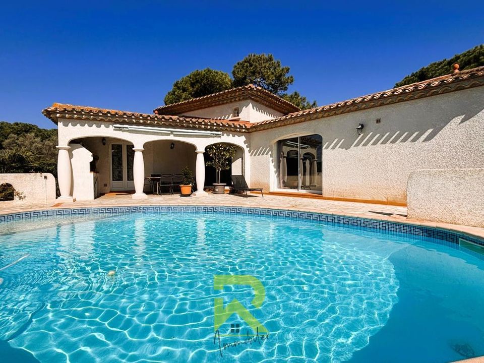 Villa in Agde, Herault - foto 1