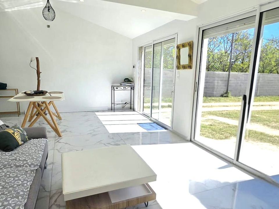 Villa en Aubagne en Provence, Bouches-du-Rhone - foto 3