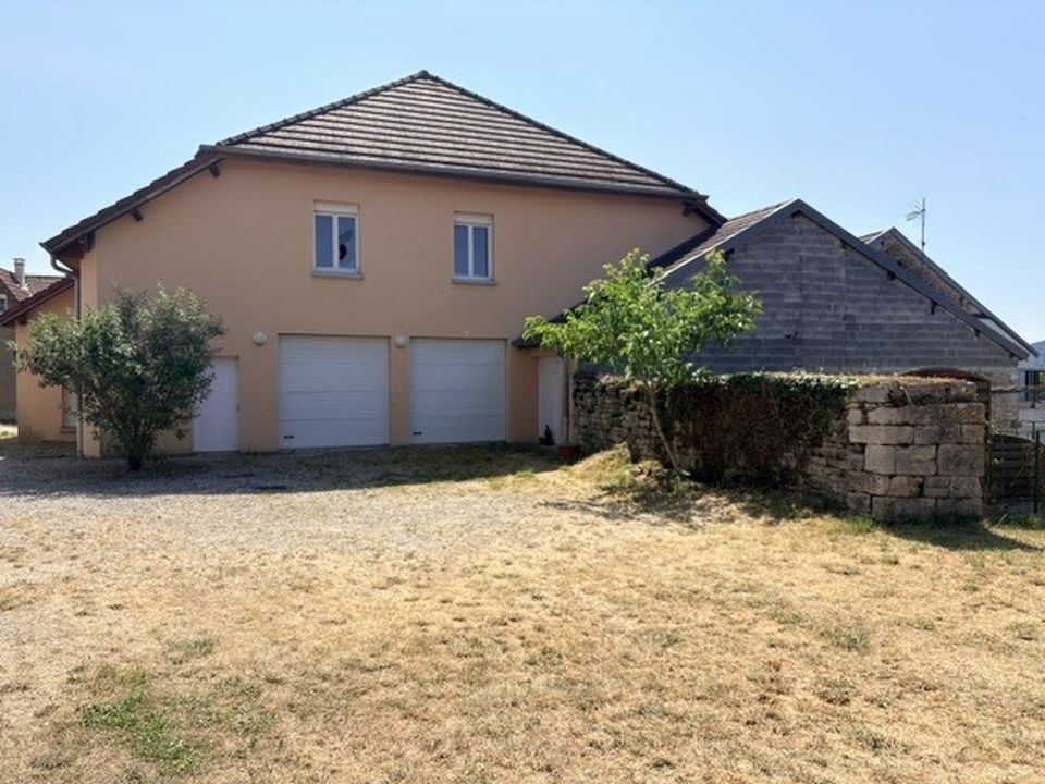 Landhuis in Grandfontaine, Doubs - foto 1