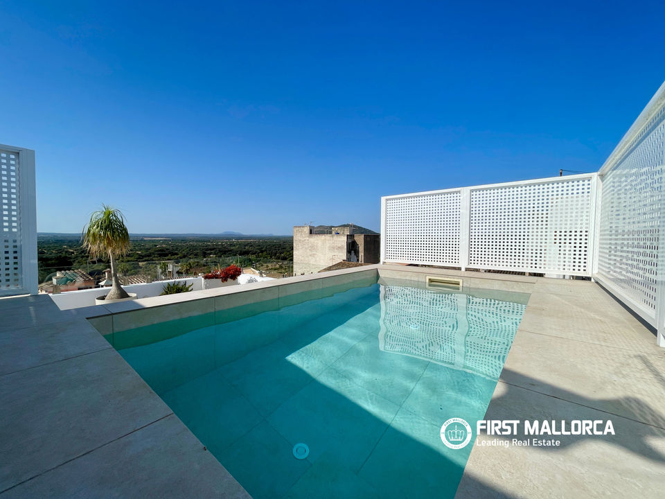 Casa de pueblo en Buger, Mallorca - foto 1