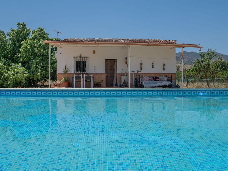 Cortijo en Alora, Malaga - foto 1