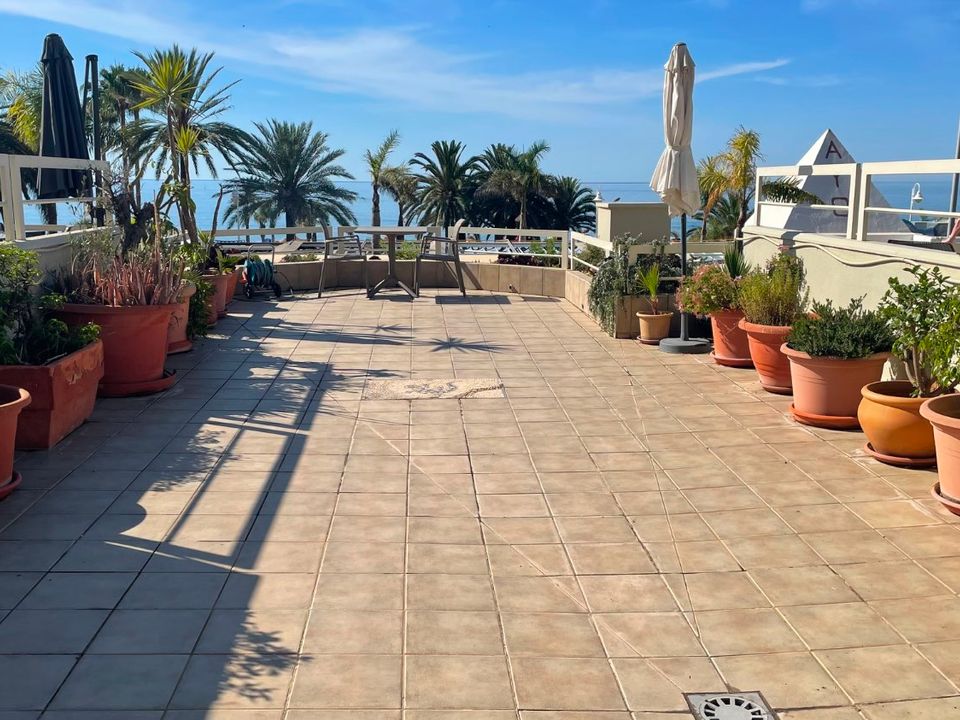 Lejlighed i Nerja, Malaga - foto 1