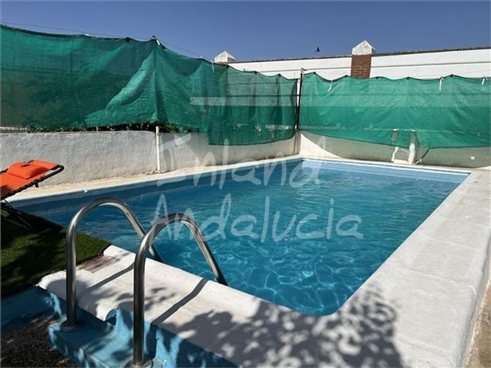 Casa de pueblo en Castillo De Locubin, Jaen - foto 2