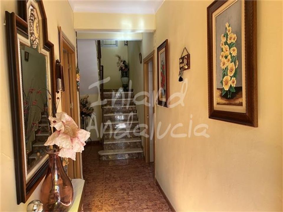 Casa de pueblo en Castillo De Locubin, Jaen - foto 3