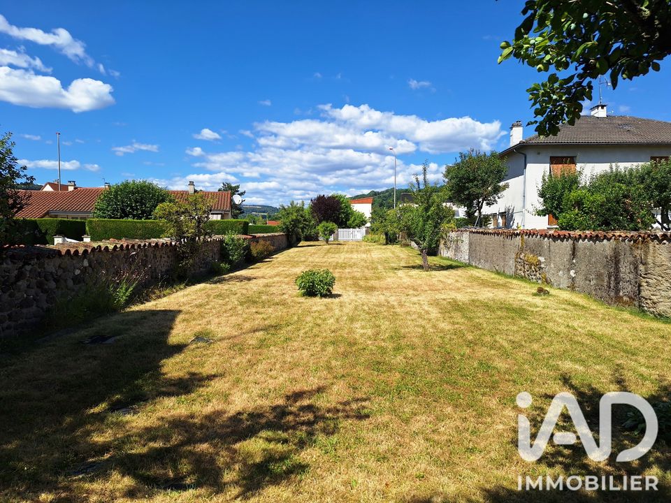 Casa de pueblo en Arpajon-sur-Cère, Cantal - foto 5