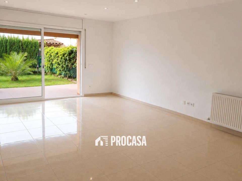 Villa en Empuriabrava, Gerona - foto 3