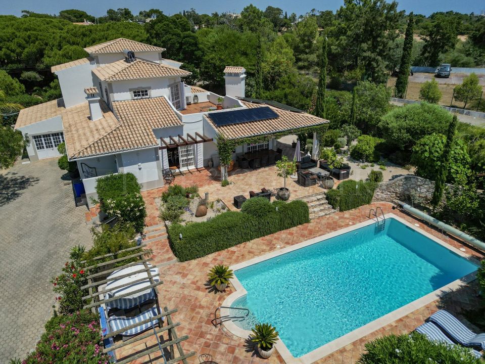 Villa in Carvoeiro, Faro - foto 1