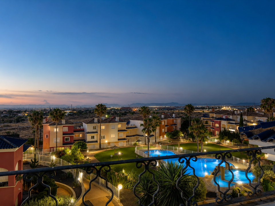 Lejlighed i Altaona Golf Resort, Murcia - foto 1
