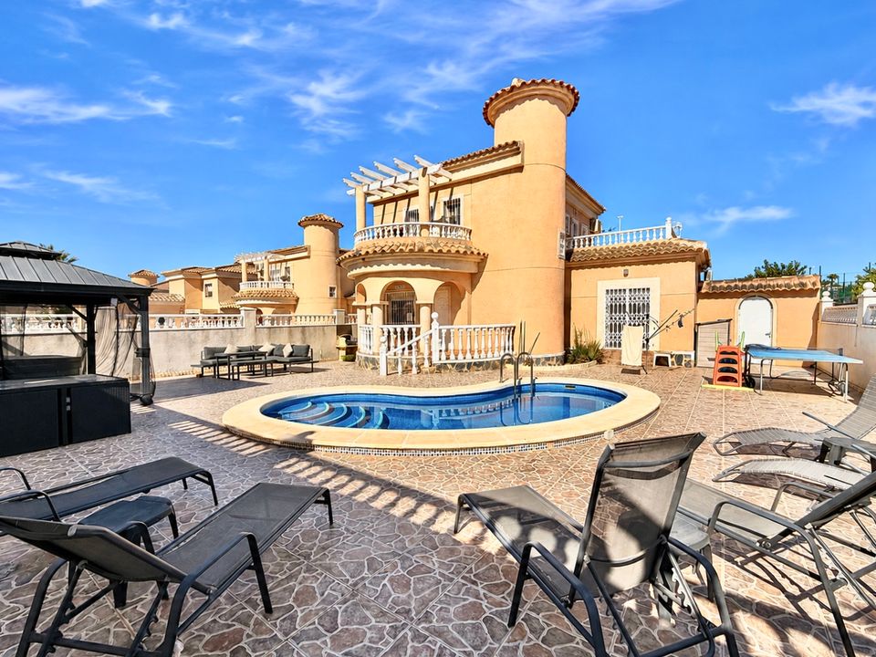 Villa i La Marina, Alicante - foto 1
