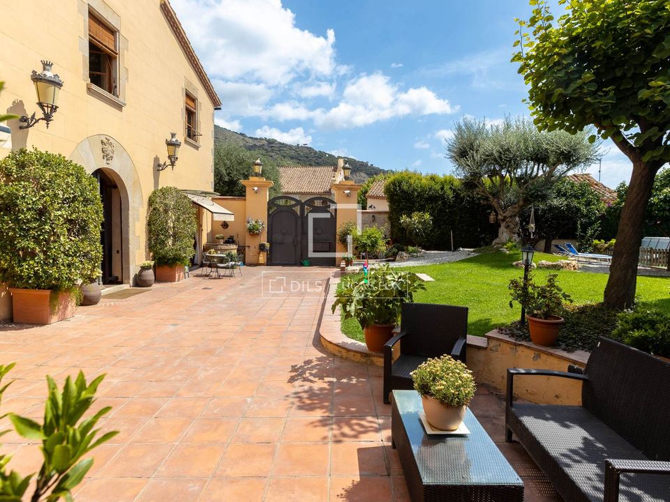 Villa i Teia, Barcelona - foto 1