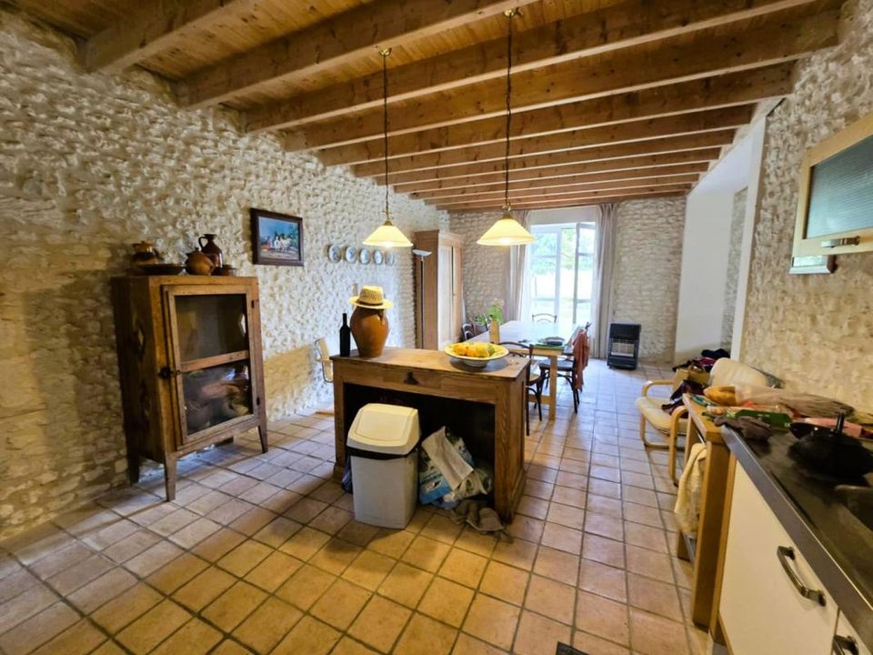 Villa a Saint-Thomas-De-Conac, Charente-Maritime - foto 4