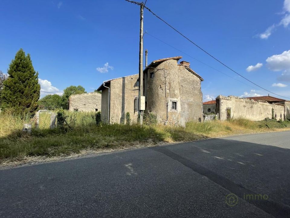 Terra em Saint-Ignat, Puy-de-Dome - foto 1