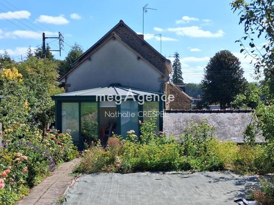 Villa em Ambrieres-les-Vallees, Mayenne - foto 1