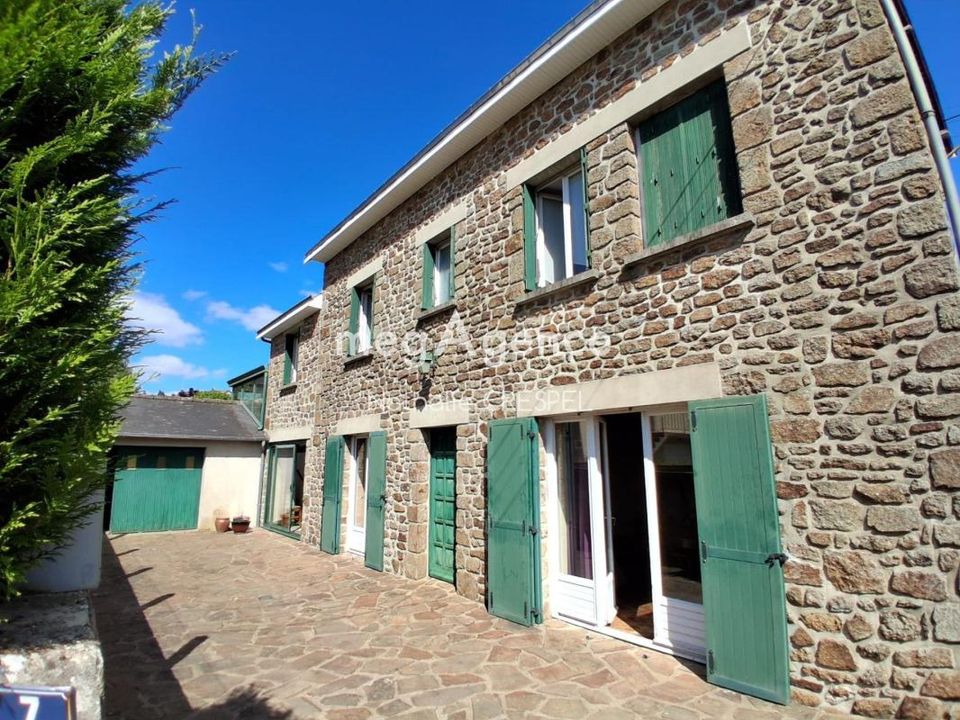 Villa em Ambrieres-les-Vallees, Mayenne - foto 2