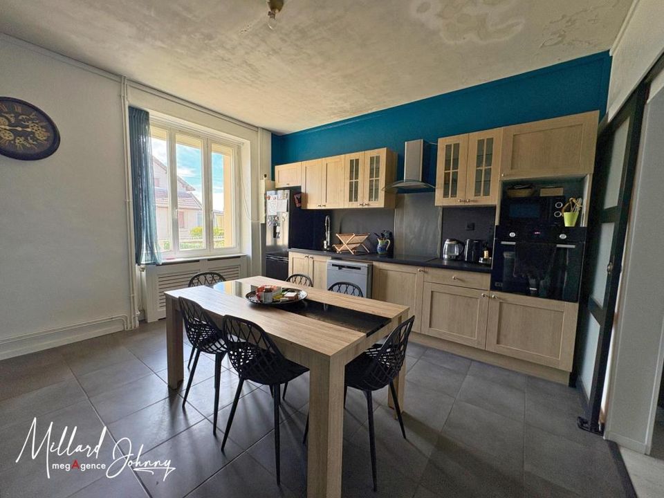 Villa en Ciry-le-Noble, Saone-et-Loire - foto 3
