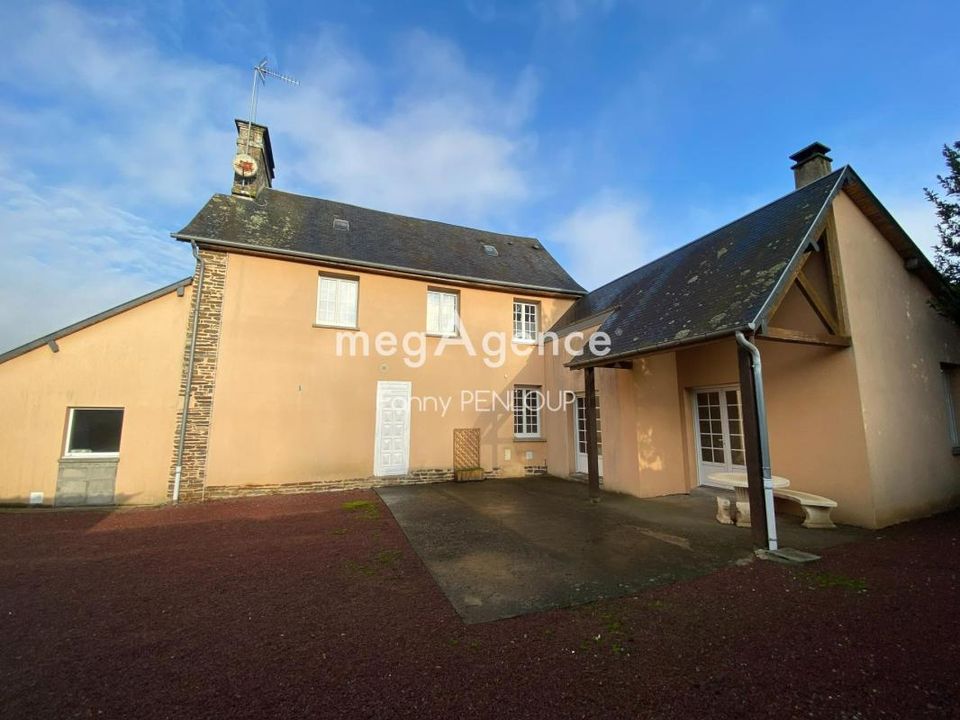 Villa a Saint-Hilaire-du-Harcouet, Manche - foto 1