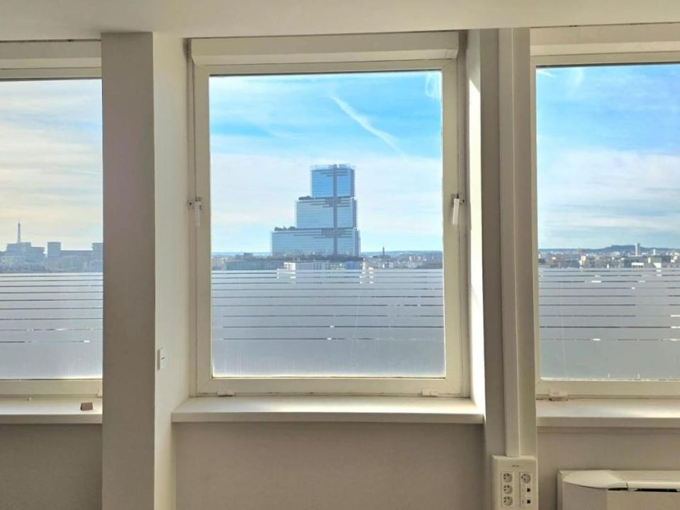 Erhvervsejendom i Clichy, Hauts-de-Seine - foto 4