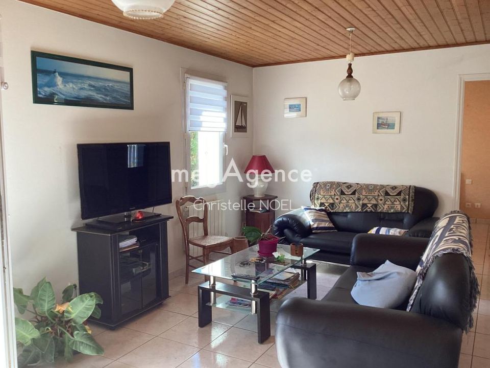 Villa in L'Aiguillon-sur-Mer, Vendee - foto 1