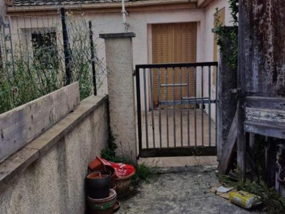 Byhus i Drancy, Seine-Saint-Denis - foto 1