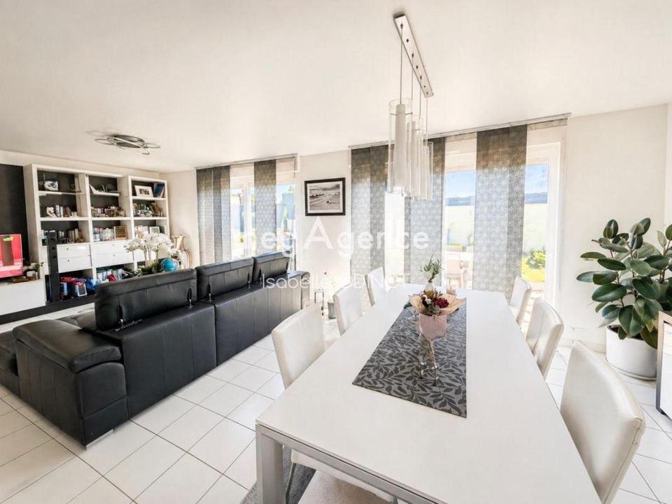Villa i Châtillon-en-Michaille, Ain - bilde 4
