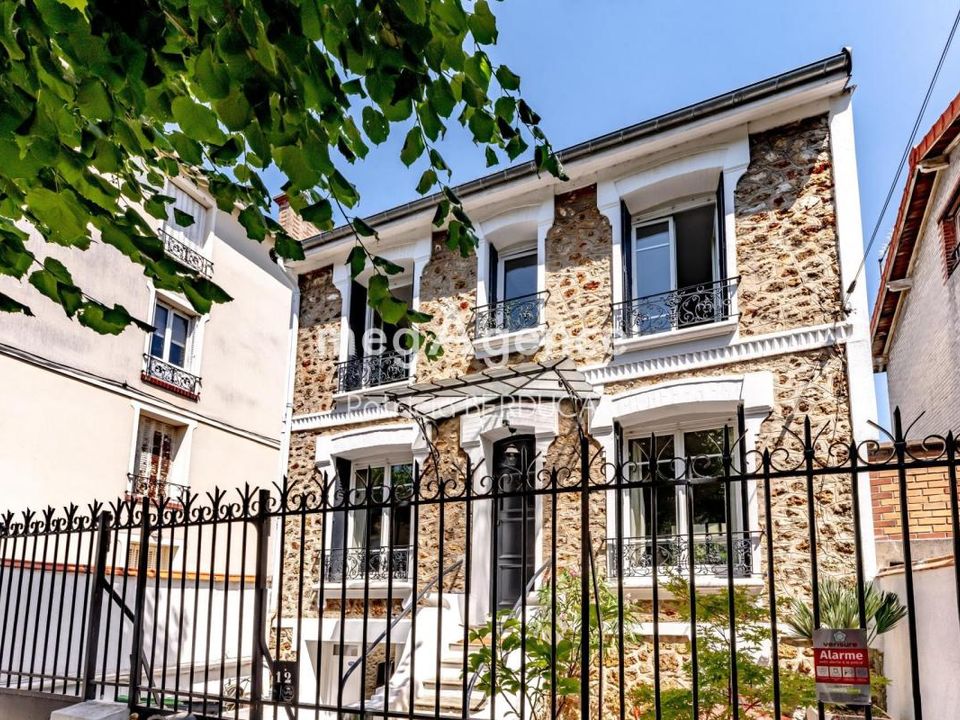 Villa i Le Perreux-sur-Marne, Val-de-Marne - foto 1