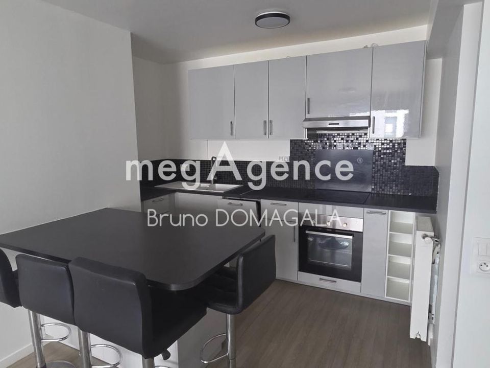 Apartamento en Trappes, Yvelines - foto 2