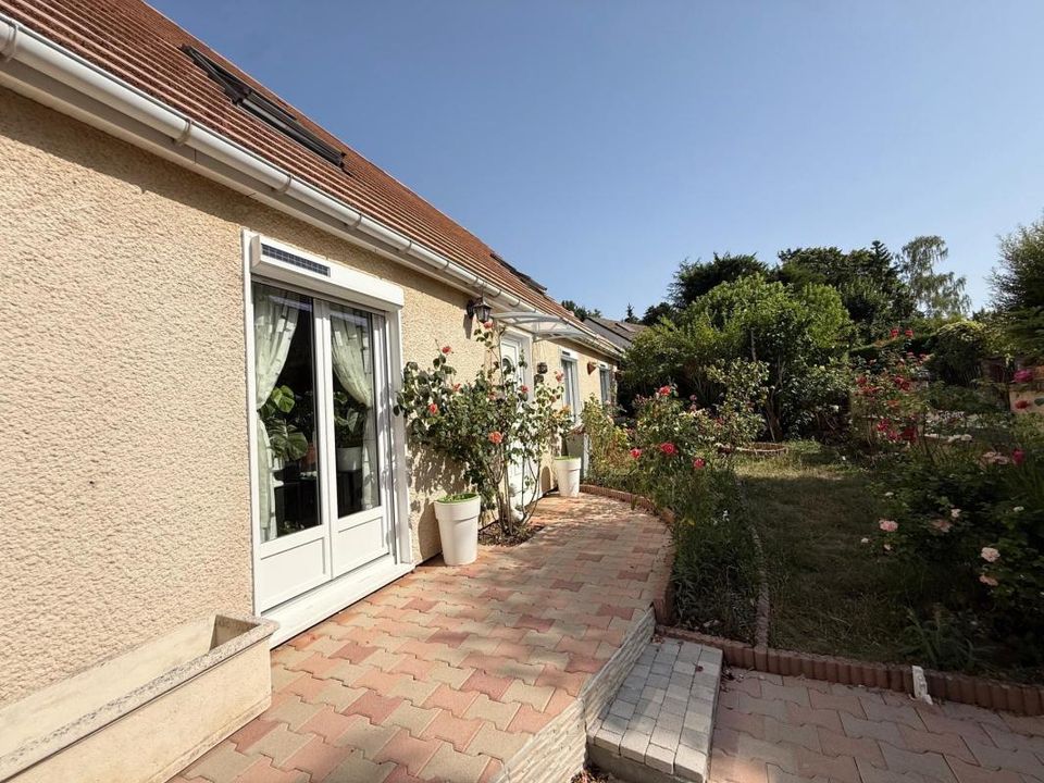 Villa em Villiers-Saint-Frédéric, Yvelines - foto 1