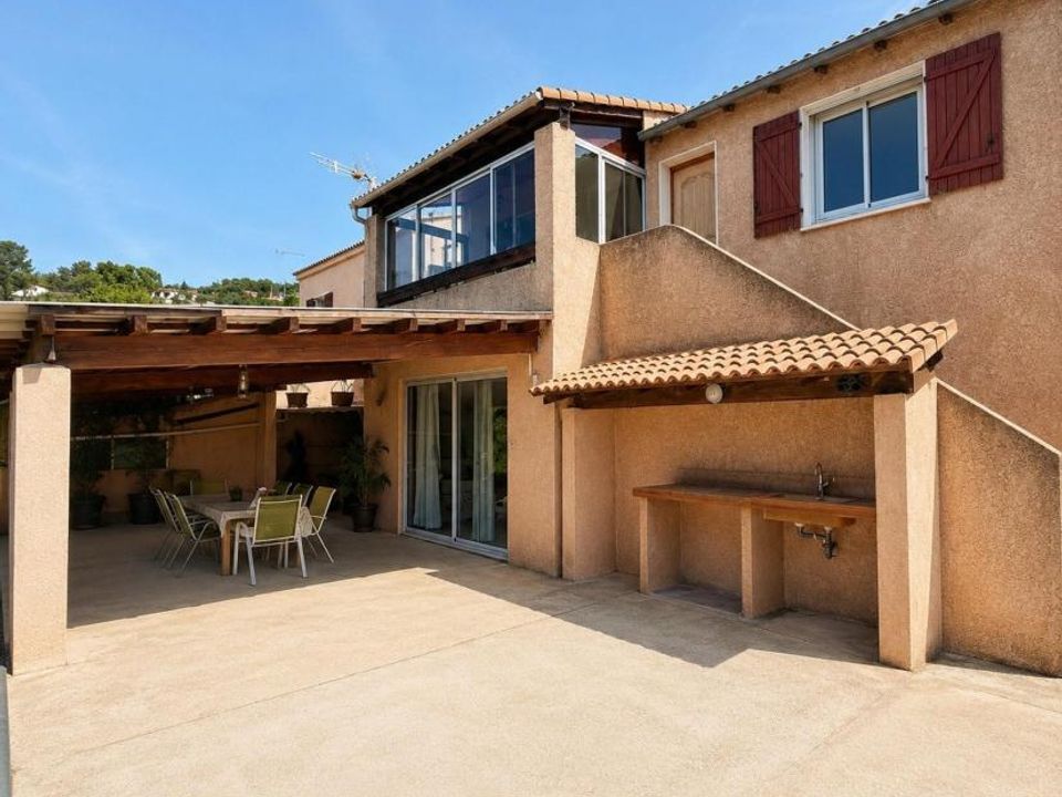 Villa i Pierrefeu-du-Var, Var - bilde 1