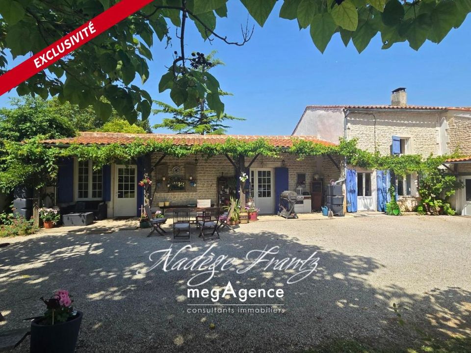 Casa de campo en Essouvert, Charente-Maritime - foto 1