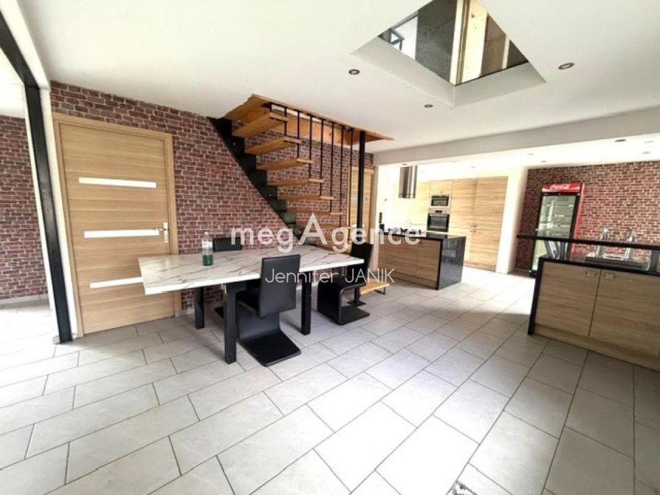 Villa i Maignelay-Montigny, Oise - foto 1