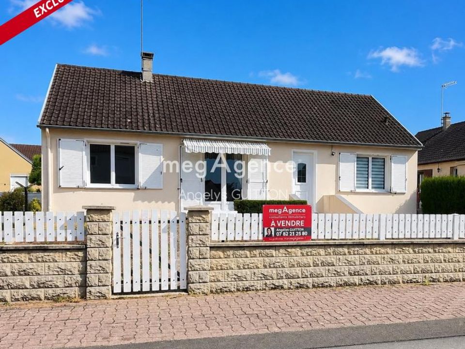 Villa i Beaumont-sur-Sarthe, Sarthe - foto 1
