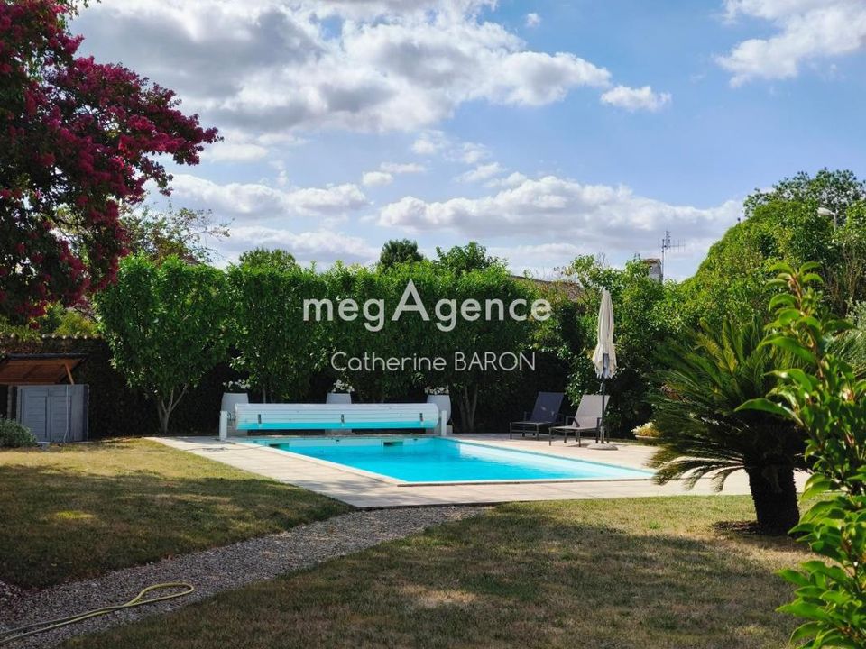Casa de campo en Beauvais-sur-Matha, Charente-Maritime - foto 1