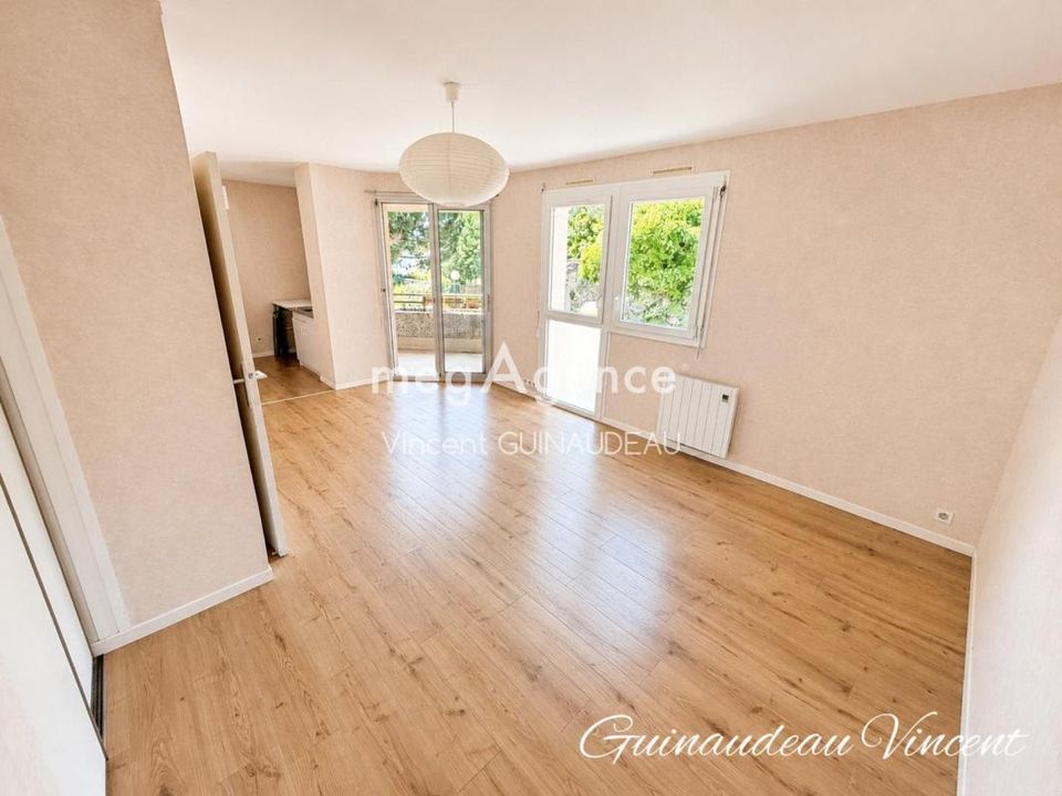 Apartamento en Cholet, Maine-et-Loire - foto 2
