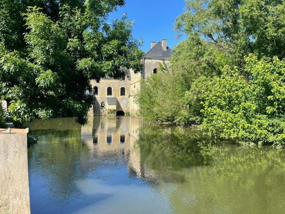 Tomt i Noyen-sur-Sarthe, Sarthe - bilde 2