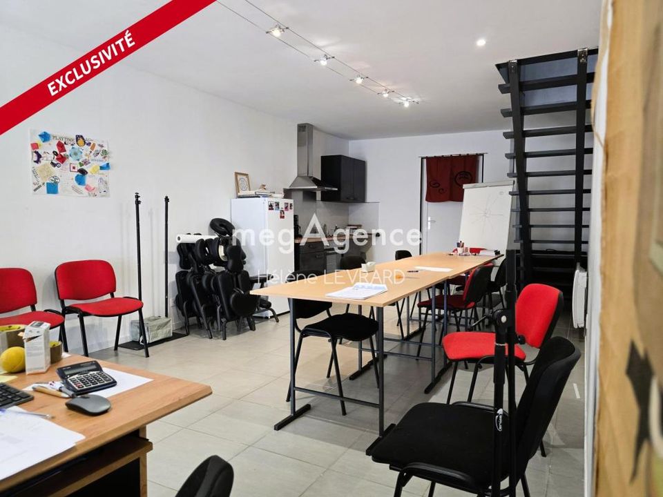 Propiedad comercial en Évron, Mayenne - foto 3