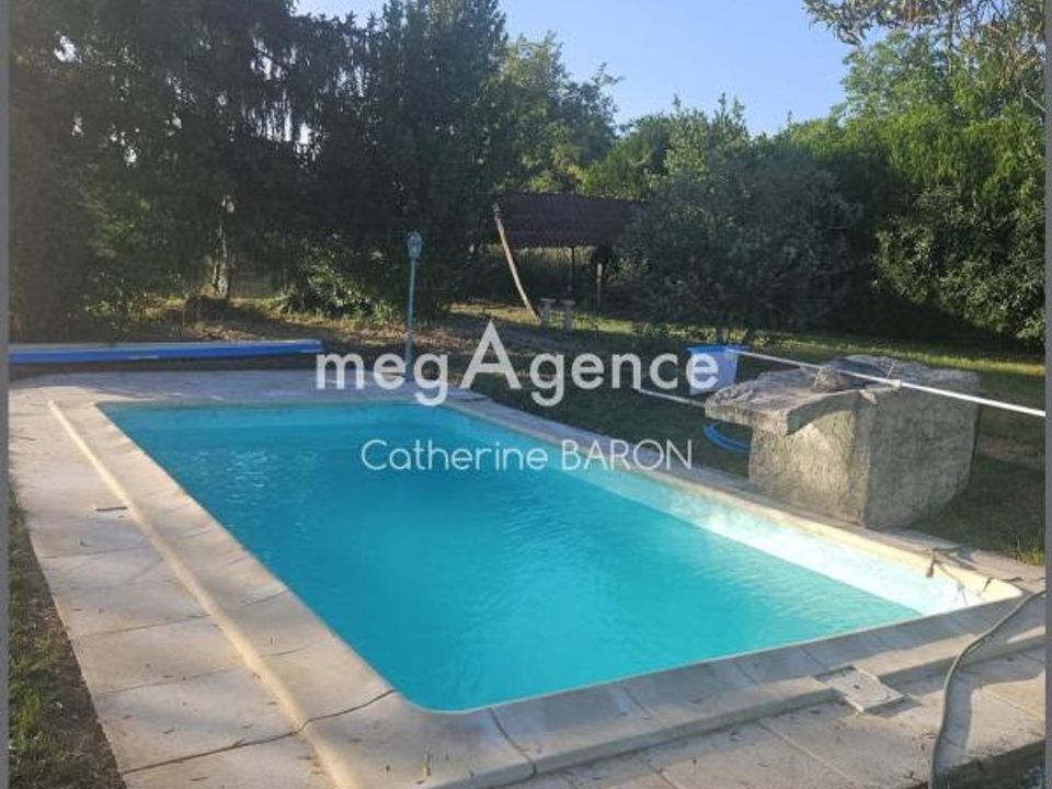 Villa a Saint-Laurent-de-Cognac, Charente - foto 4