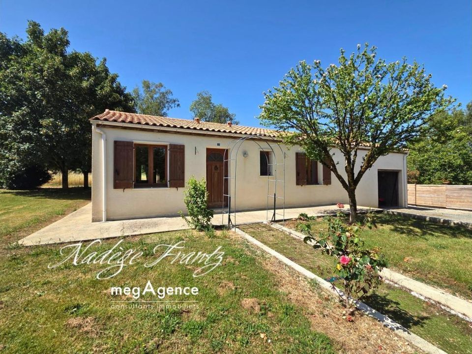 Villa i Asnieres-la-Giraud, Charente-Maritime - foto 1