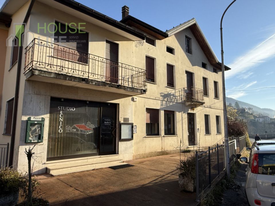 Villa i Valli del Pasubio, Vicenza - bilde 1