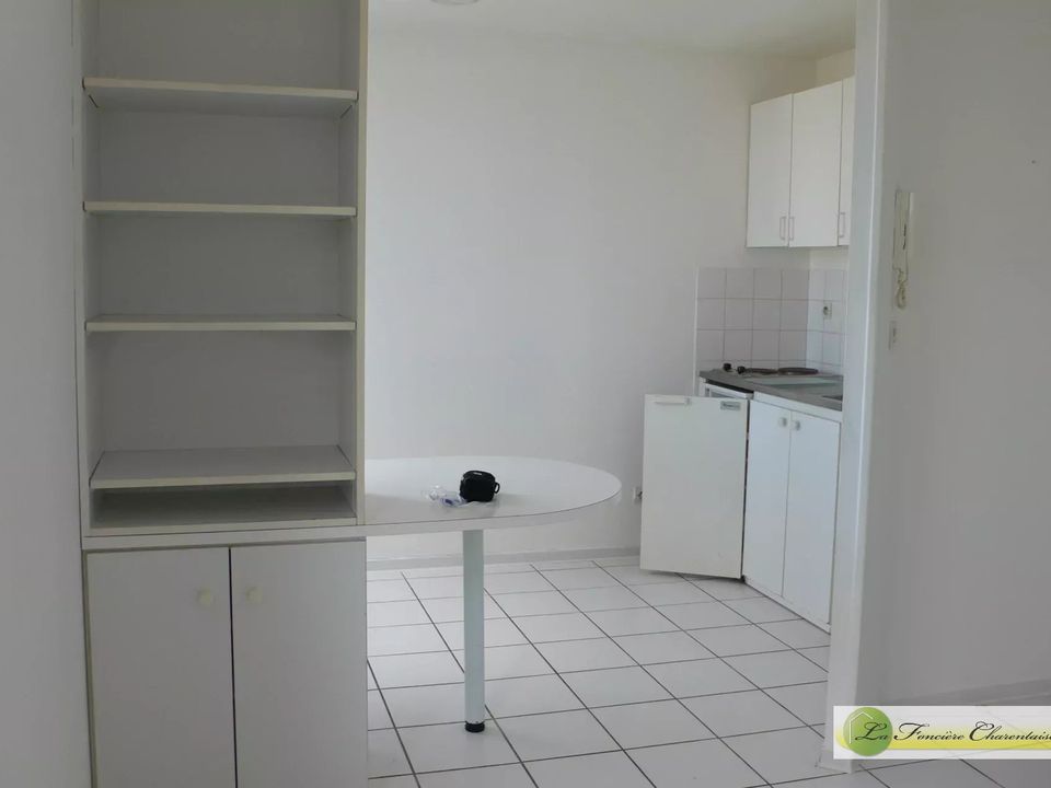 Lejlighed i Angouleme, Charente - foto 3