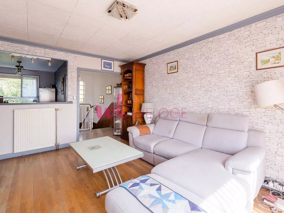 Villa - Meyzieu, Rhone - photo 2