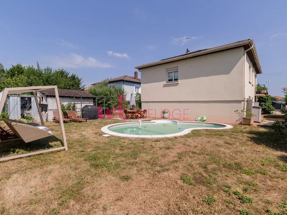 Villa - Meyzieu, Rhone - photo 4