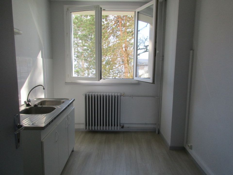 Lejlighed i Vesoul, Haute-Saone - foto 2