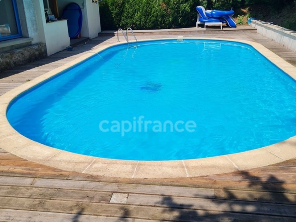 Villa i Saint-Clement-Les-Places, Rhone - foto 2