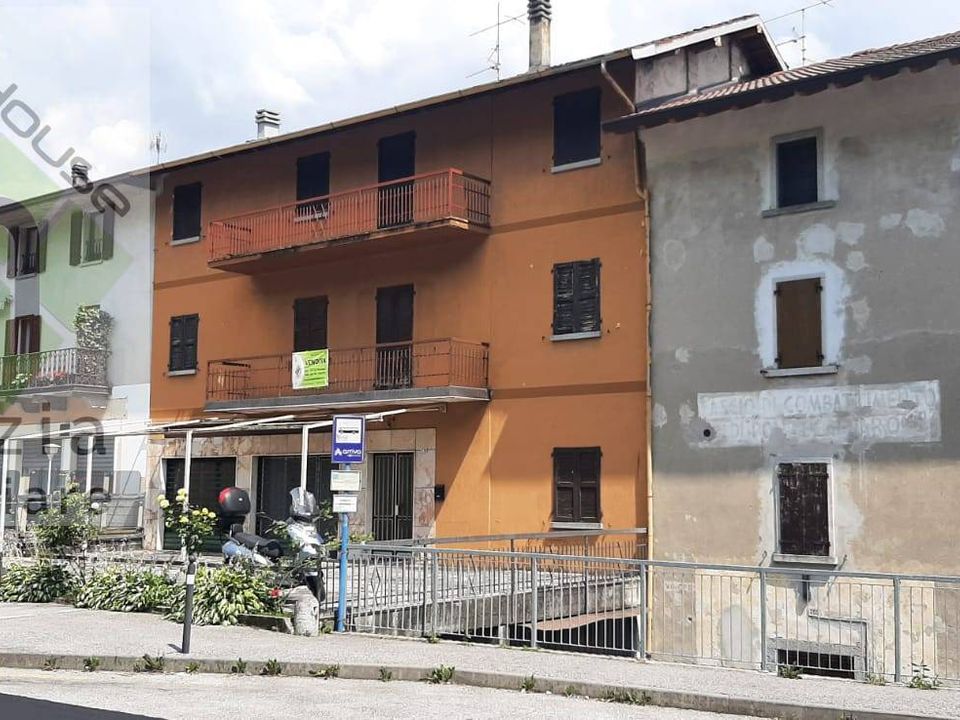 Villa i Bagolino, Brescia - foto 1