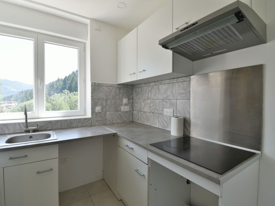 Apartament a Saint-Martin-de-Valamas, Ardeche - foto 1
