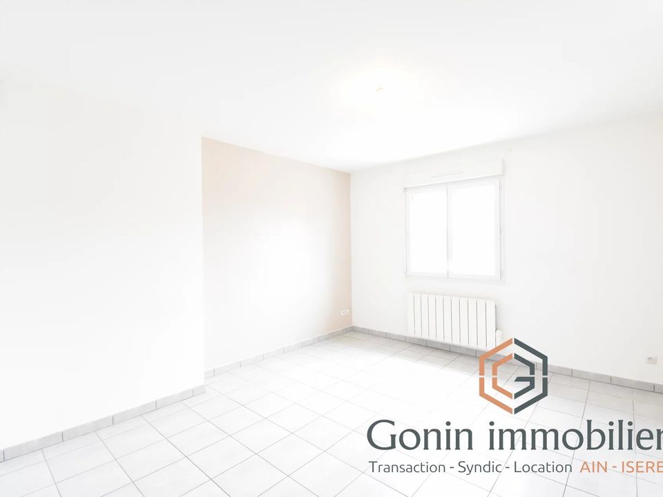 Apartment in Saint-Denis-en-Bugey, Ain - photo 5