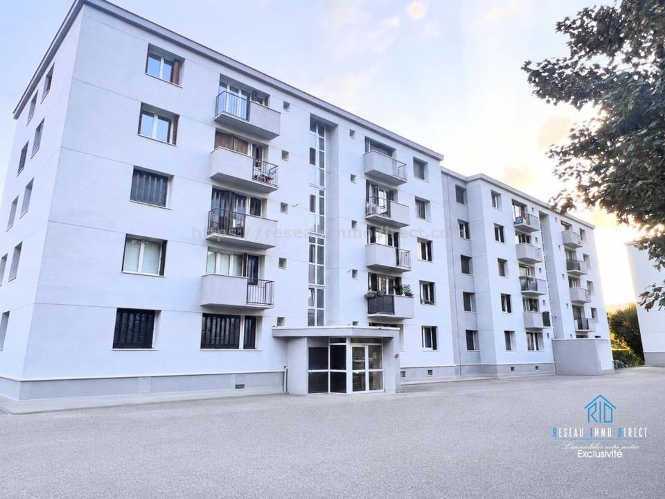 Apartament a Saint Egreve, Isere - foto 1