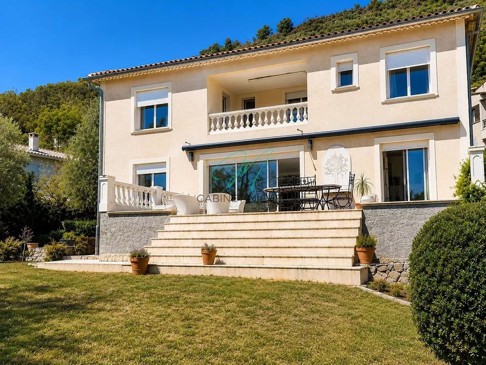 Villa in Le Bar-sur-Loup, Alpes-Maritimes - foto 2